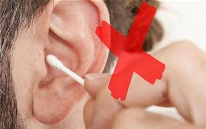 Do not use cotton tip buds for earwax removal blog image